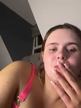 Blonde Bunny online show from 02.22.26