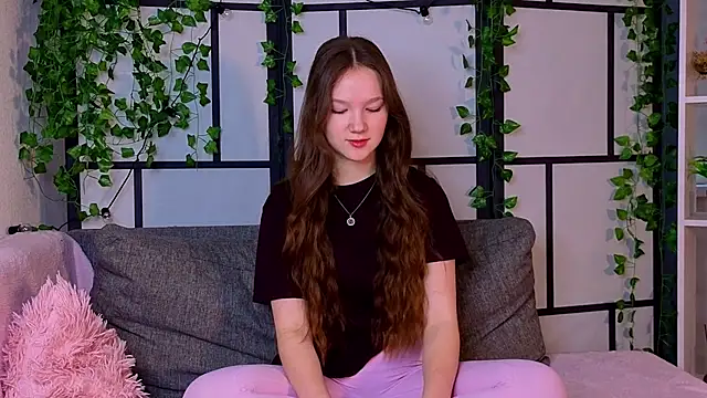 MelvinaEbner online show from 02.20.26