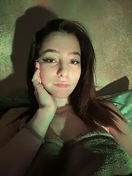 Anoraaa8A online show from 04.21.26