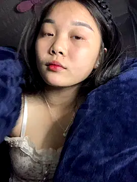 Snapshot of Baa-bee22 chatting on 11.28.25 Baa-bee22 online show from 11.28.25