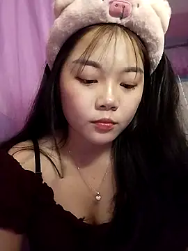 Baa-bee22 online show from 04.04.26