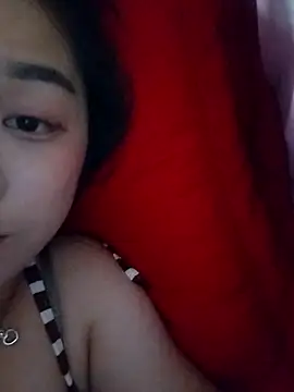 Snapshot of Baa-bee22 chatting on 07.15.26 Baa-bee22 online show from 07.15.26