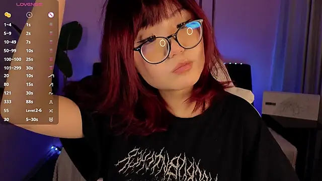 Erica Asti online show from 11.22.25