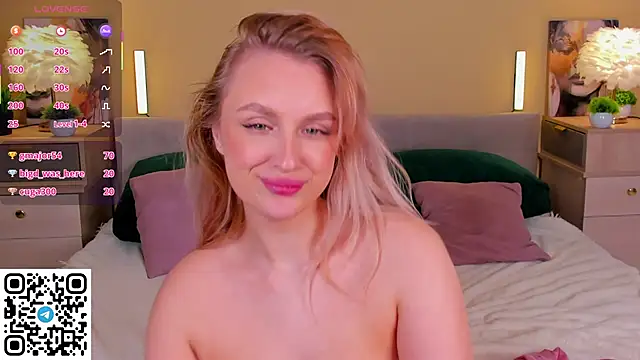 Snapshot of KiraRuiz chatting on 02.03.26 KiraRuiz online show from 02.03.26