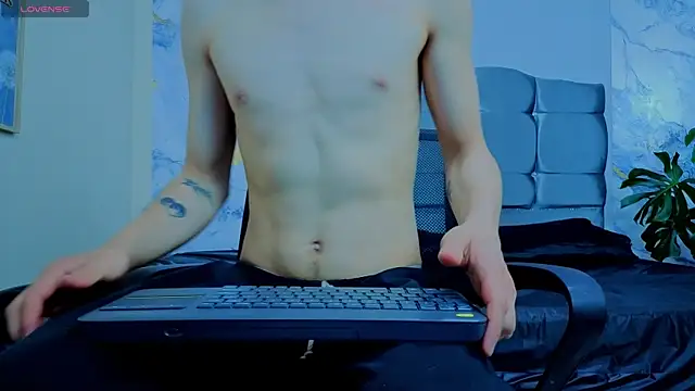 James Adams 01 online show from 04.09.26