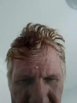 Snapshot of Hardwarelane67 chatting on 02.04.26 Hardwarelane67 online show from 02.04.26