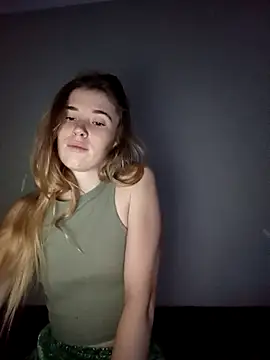 BarniLili online show from 12.15.25