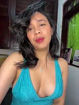 Esmerald 1111 online show from 02.05.26