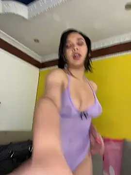 Esmerald 1111 online show from 02.27.26