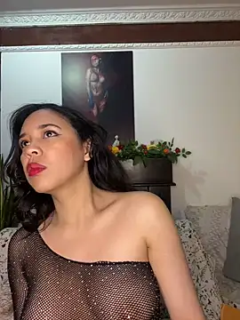 Esmerald 1111 online show from 07.22.26