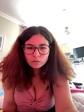 missseduction24 online show from 12.14.25