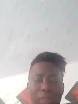 Snapshot of karlatasty chatting on 12.22.25 karlatasty online show from 12.22.25