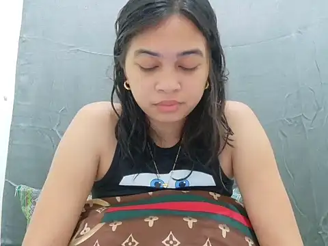 Ursexyasianskinny online show from 04.05.26