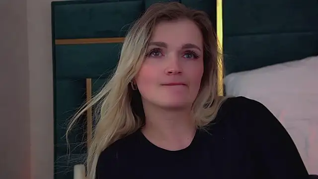 AnnyRaii online show from 02.21.26