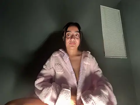 reinaass online show from 03.30.26