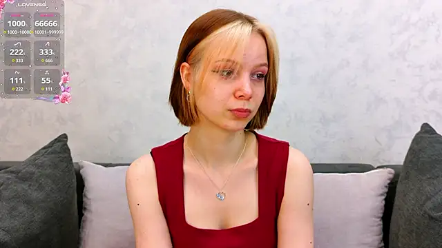 UmbraVelour online show from 02.13.26