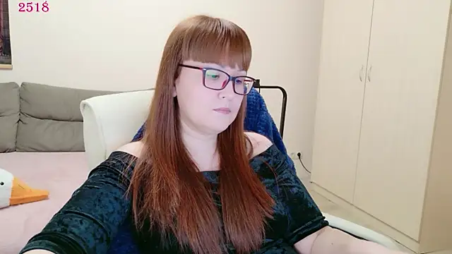 Foxy-lady online show from 04.29.26
