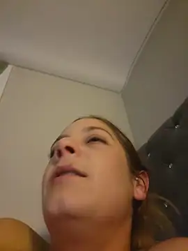 Snapshot of Drowning667 chatting on 11.21.25 Drowning667 online show from 11.21.25