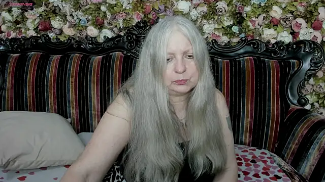 Snapshot of mariabelladonna chatting on 07.08.26 mariabelladonna online show from 07.08.26