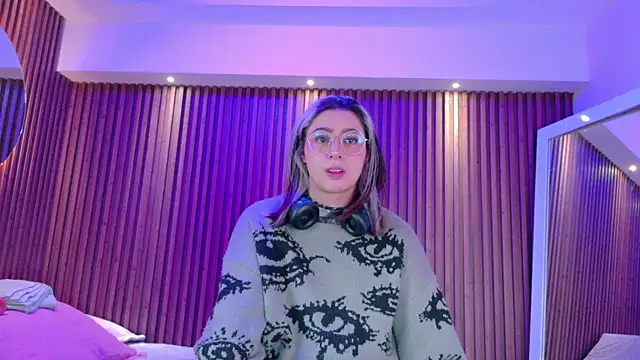 GabyRose9 online show from 07.17.26