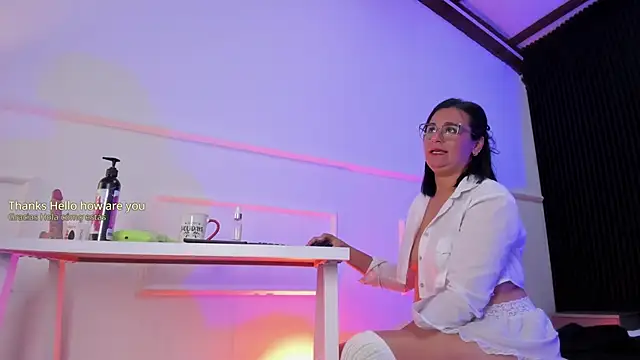 Sienarosewood online show from 02.19.26