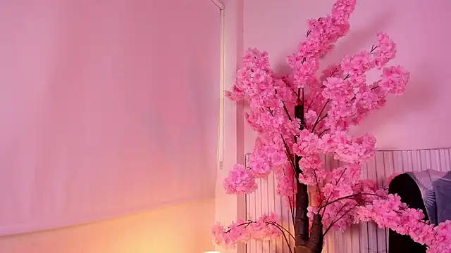 Snapshot of Nicole_diaz7 chatting on 11.24.25 Nicole diaz7 online show from 11.24.25