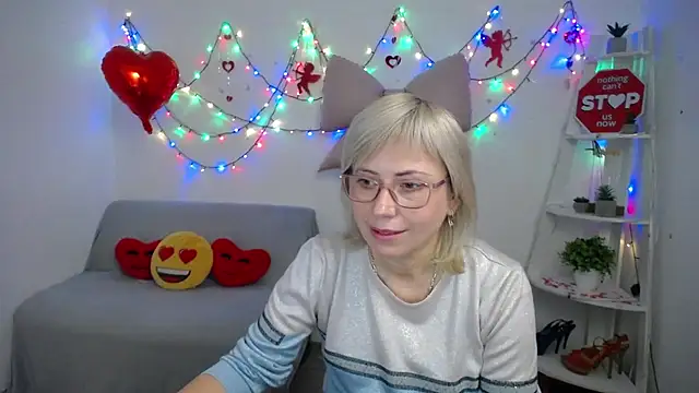 LaurenWishy online show from 02.09.26