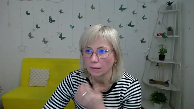 LaurenWishy online show from 02.20.26