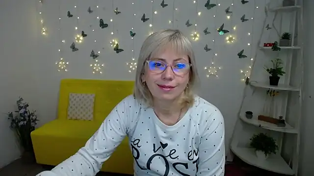 LaurenWishy online show from 03.02.26