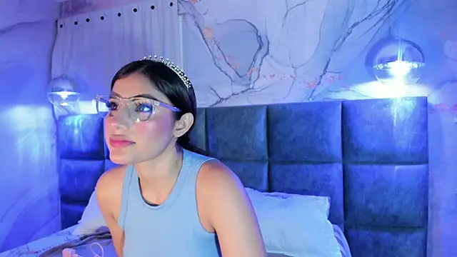 Snapshot of IsabelaStefano chatting on 04.13.26 IsabelaStefano online show from 04.13.26