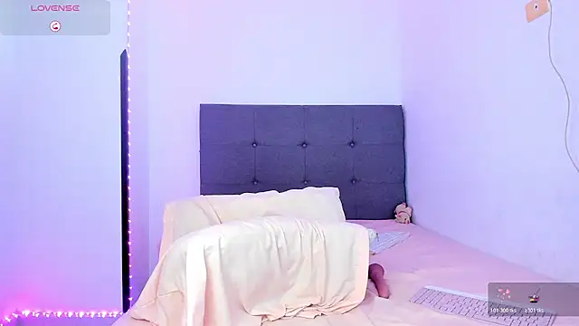 tessa  evans online show from 02.04.26