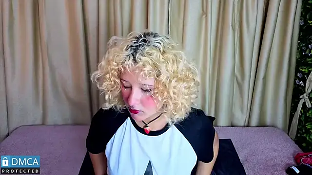 ahsly Zam online show from 02.13.26