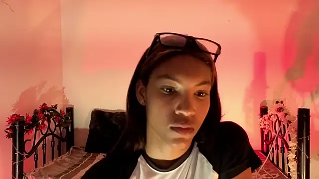 ginebra-n18 online show from 11.25.25