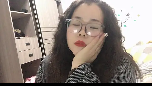 Huahua3187 online show from 11.21.25