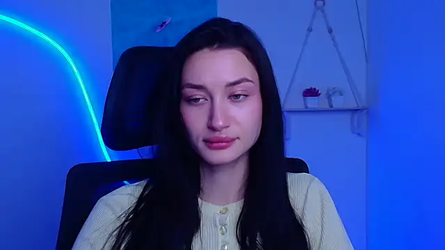 Snapshot of Stella_XO chatting on 12.15.25 Stella XO online show from 12.15.25