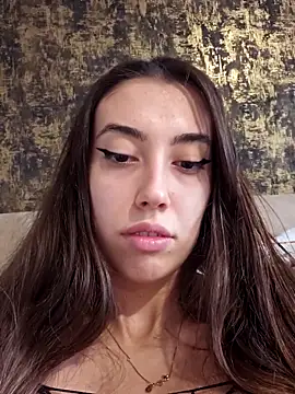 Snapshot of Virggin_Squirt chatting on 12.15.25 Virggin Squirt online show from 12.15.25