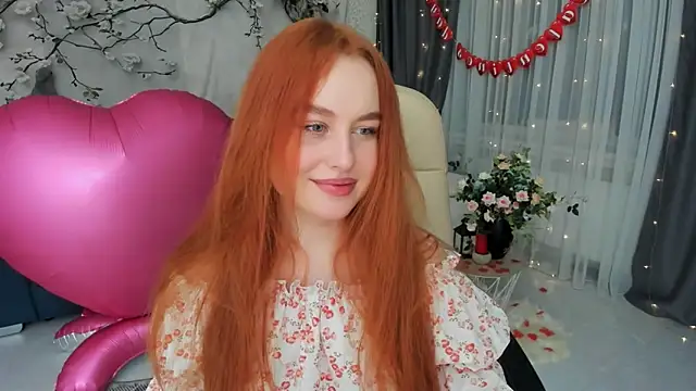 Snapshot of AirySilhouette chatting on 02.13.26 AirySilhouette online show from 02.13.26