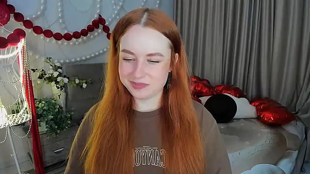 Snapshot of AirySilhouette chatting on 02.26.26 AirySilhouette online show from 02.26.26