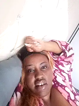 Snapshot of sexydarkberryxxx chatting on 11.22.25 sexydarkberryxxx online show from 11.22.25