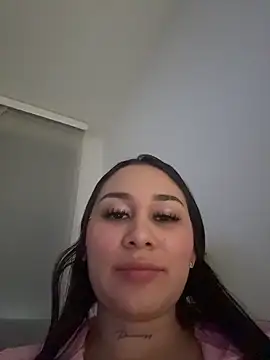 Snapshot of kylie_pregnat chatting on 11.24.25 kylie pregnat online show from 11.24.25