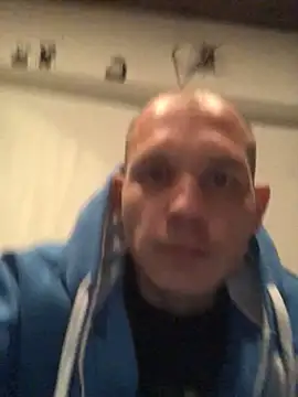 Spielzeugtwink online show from 05.19.26