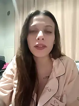 Snapshot of DevinAras chatting on 11.21.25 DevinAras online show from 11.21.25