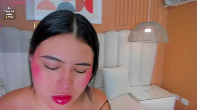 monserrat cutte online show from 11.30.25