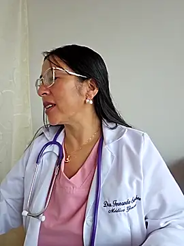 Snapshot of JustSamantha_ chatting on 12.02.25 JustSamantha online show from 12.02.25