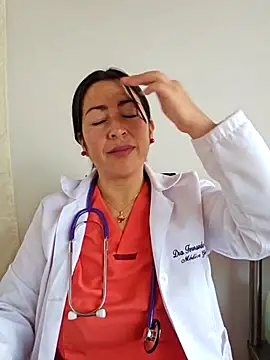 Snapshot of JustSamantha_ chatting on 12.03.25 JustSamantha online show from 12.03.25