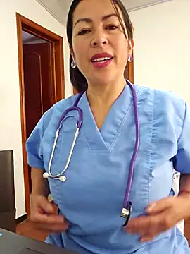 Snapshot of JustSamantha_ chatting on 12.20.25 JustSamantha online show from 12.20.25