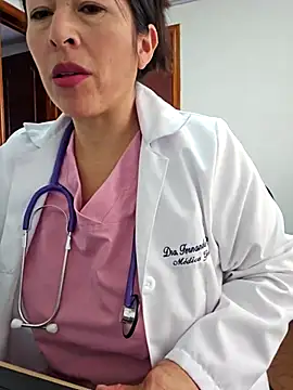 Snapshot of JustSamantha_ chatting on 12.22.25 JustSamantha online show from 12.22.25