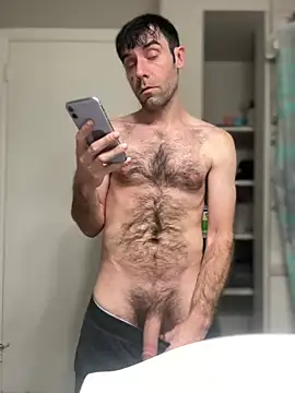 Snapshot of strippingmale1 chatting on 02.25.26 strippingmale1 online show from 02.25.26