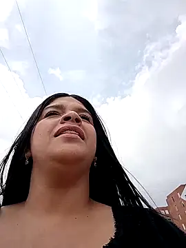 Layla-daring online show from 03.10.26