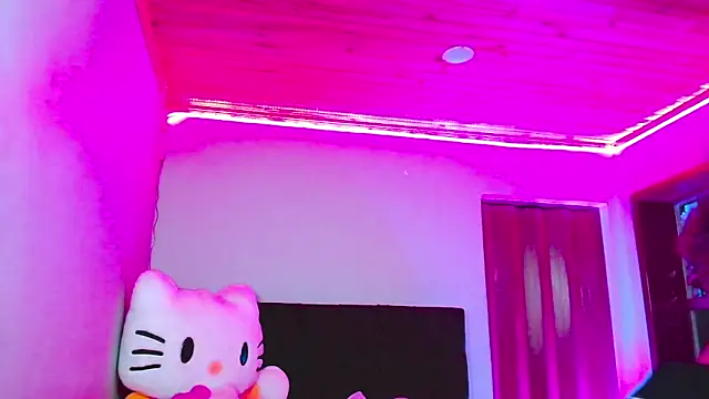  MileyBerry online show from 02.14.26